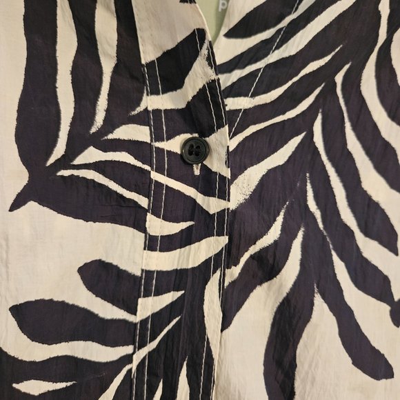 H&M Black and White Leaf Pattern Tunic - Picture 9 of 10